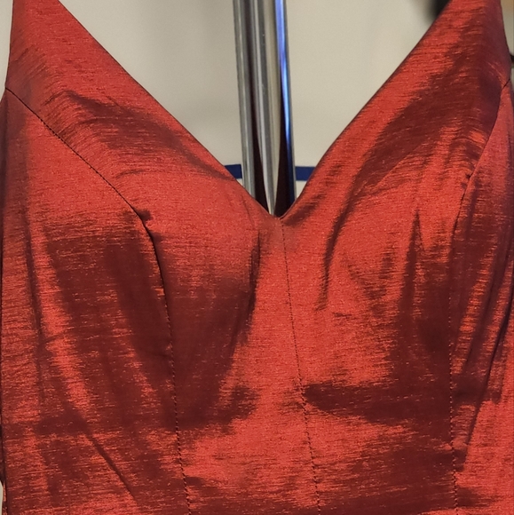 Formal/Prom Dress - Picture 4 of 7